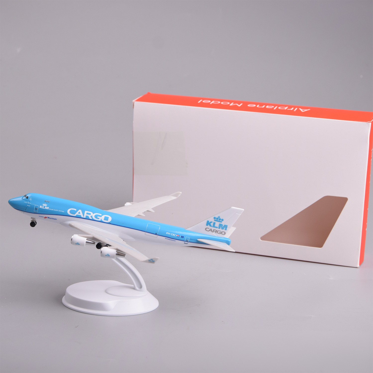 20cmミニチュア飛行機KLM B747貨物機モデルキット、 - Model Airplane Plastic のレビューと価格